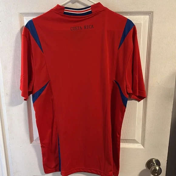 Costa Rica 🇨🇷 soccer jersey LOWEST PRICE ALLOWED - Picture 2 of 5